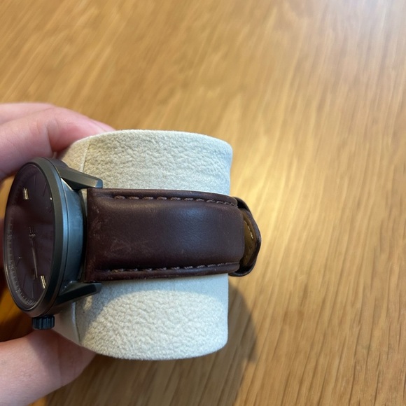 Vincero Gray Dial Watch with Brown Leather Strap - Picture 3 of 12